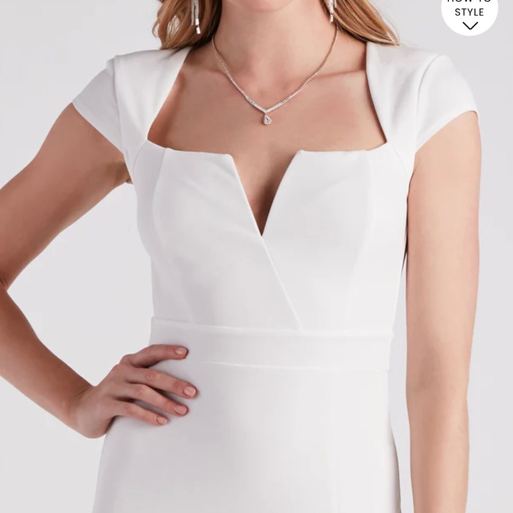 White Windsor Dress - Picture 4 of 13